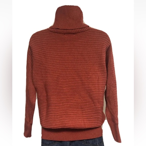 NWT Poof Apparel Turtleneck Sweater Size S - Picture 2 of 4